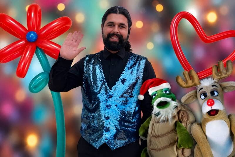 Festive holiday puppet and magic show at library